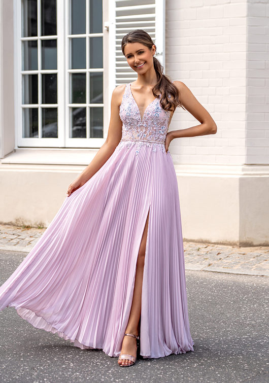 Latest designer hot sale evening gowns